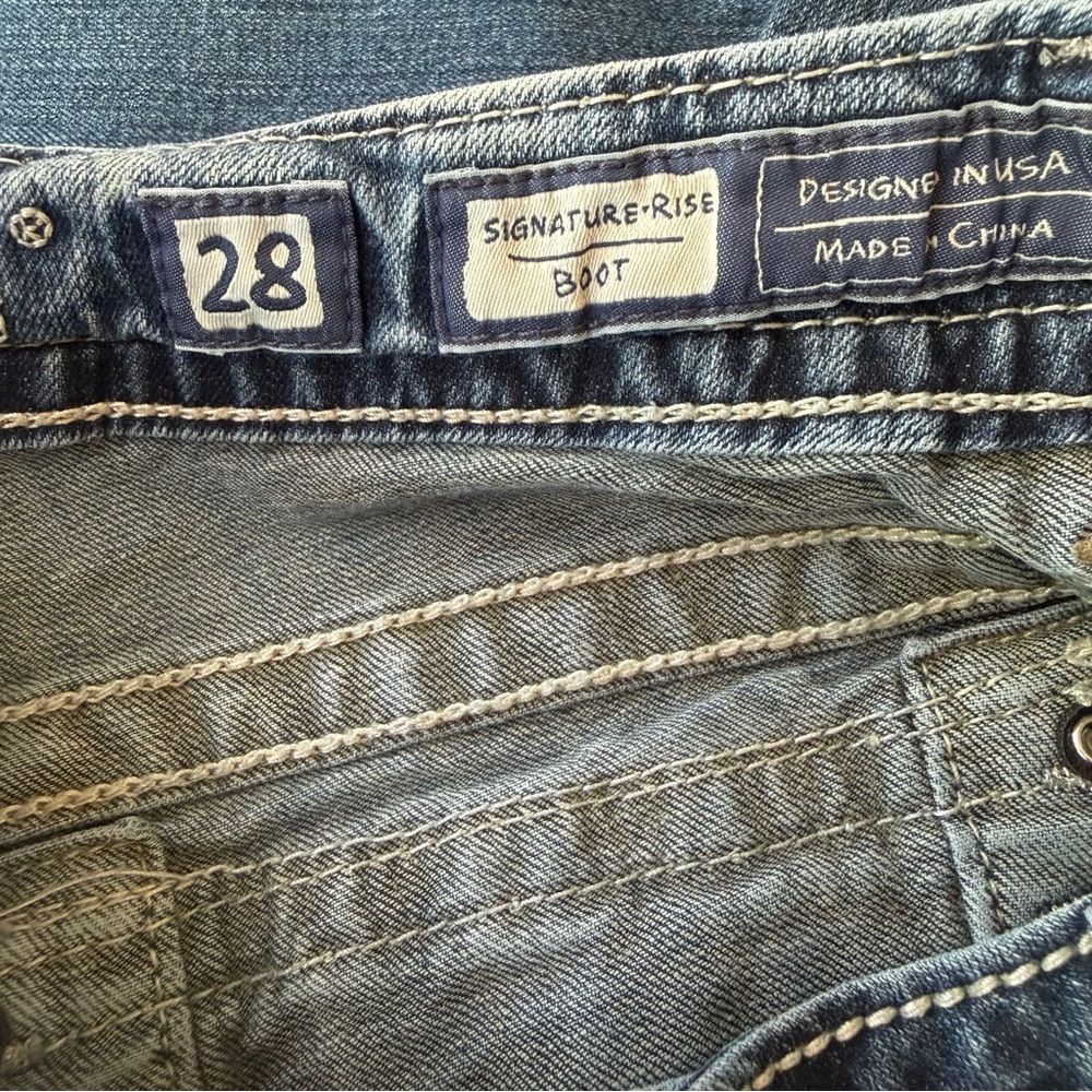 Miss Me Angel Wing Rhinestone Flap Pocket Bootcut Jeans - Picture 6 of 11